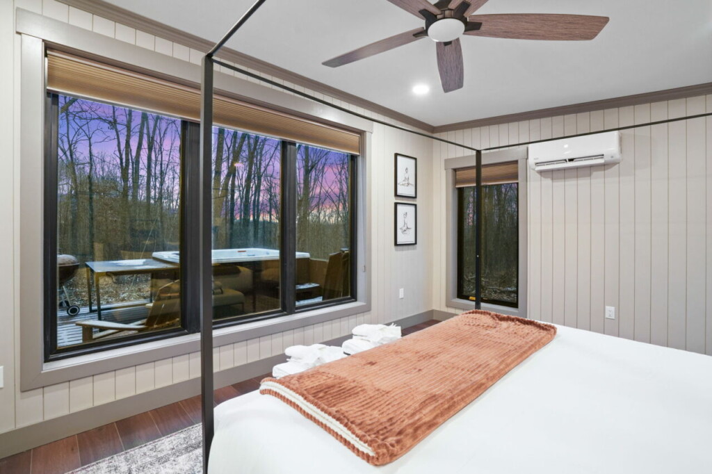 2b7b4e1dc9537c5c8fa3ce0fc9dcc2b250f4856ba67d093397f776b639f9e41f c64e04bb98 v0 w1280xh0 rDEF.jpg