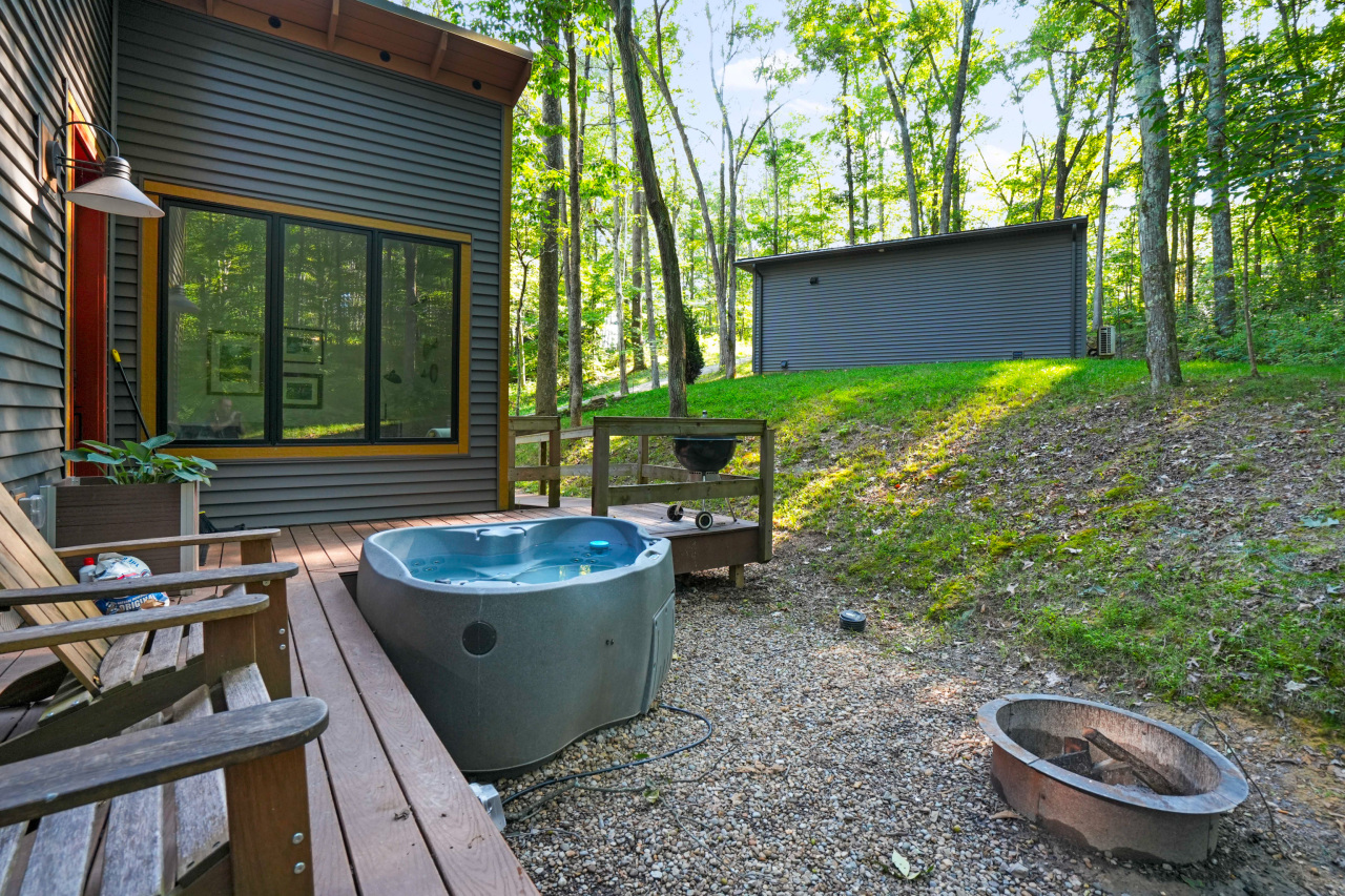 3ba7c398b39330922b845b9542bf89c4daa45fac4c72d5e0a9fb5214d834997d 8eab90f633 v0 w1280xh0 rDEF.jpg