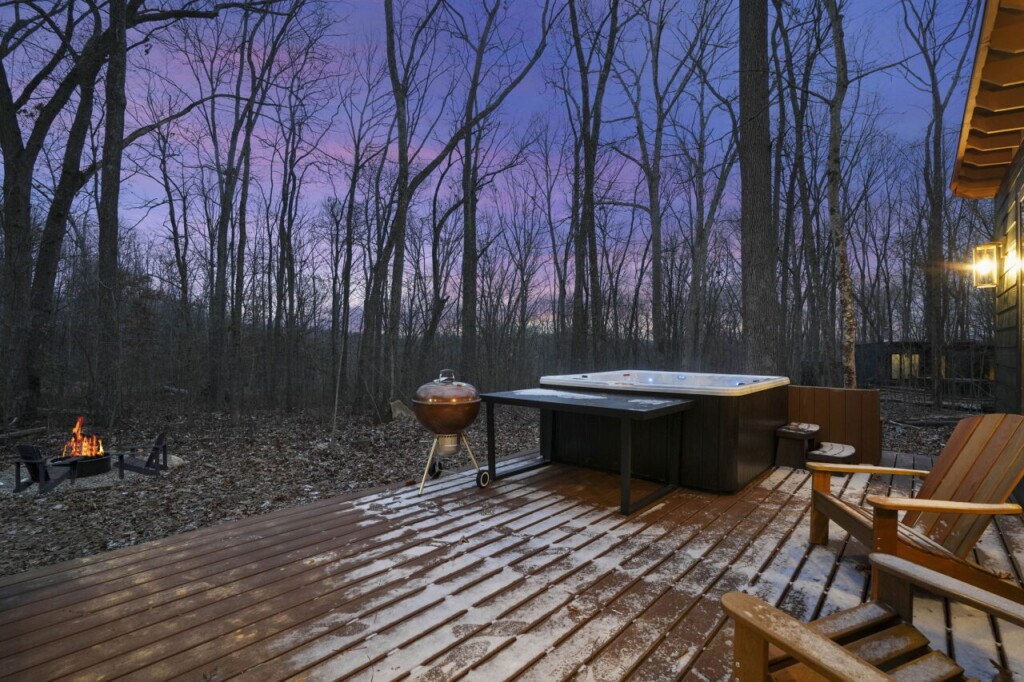 4d773600c69404e45ba98ac9b6d7eddf4a2588ee4d7afcd897757d72a046cadb c64e04bb98 v0 w1280xh0 rDEF.jpg