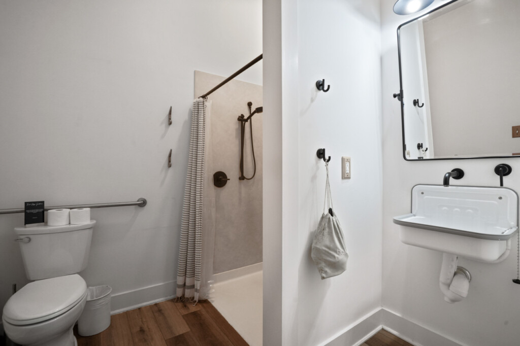 9dbe3a99ad2d738cb1c1972bf14c9e7dad32ef572b8e2d139aecd3c2f41317b2 8eab90f633 v0 w1280xh0 rDEF.jpg