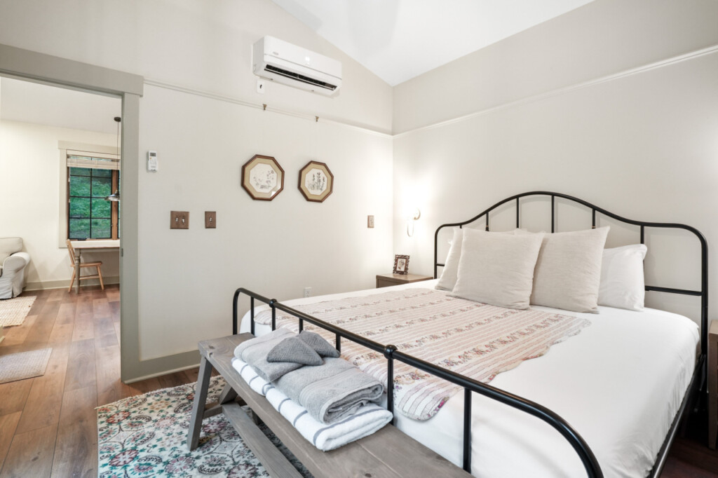 bc35f9a51696a6242d1c6a8137b07e38f5e2422fd1ab4a941c3f67b907820507 a973afd501 v0 w1280xh0 rDEF.jpg