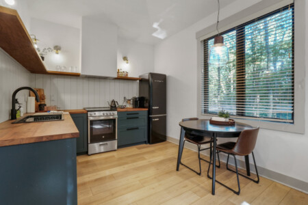 d3d122ad7cd6241353b259dff9b1cdb78c4b9893baaf2de7fb5891709e34a2ff b129cec5c3 v0 w1280xh0 rDEF.jpg