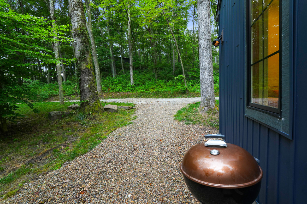 dfa8f9a21176a1fbb358fa0195450b4f070bdffcec0a1e67226f0f49f00dd7de a973afd501 v0 w1280xh0 rDEF.jpg