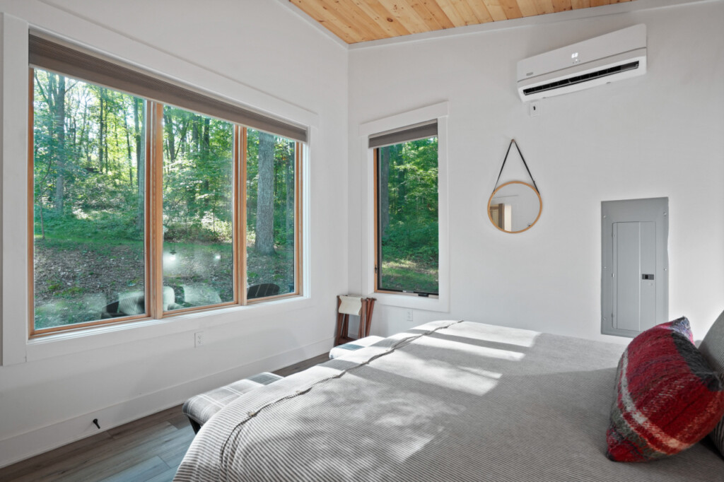 ef98f7b6bd05983b80508f35c3211d8a3e1b0ed1b6f1c1aecf5365c6f1df7bfb 8eab90f633 v0 w1280xh0 rDEF.jpg