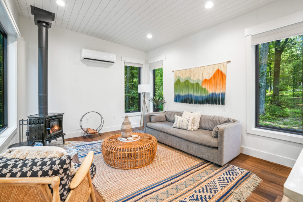 306adb3ebea5d0f27ca6c9ccbcb634dc252c7121b9ce810e9b0136bcef53a45a 640ab3281a v0 w1280xh0 rDEF.jpg