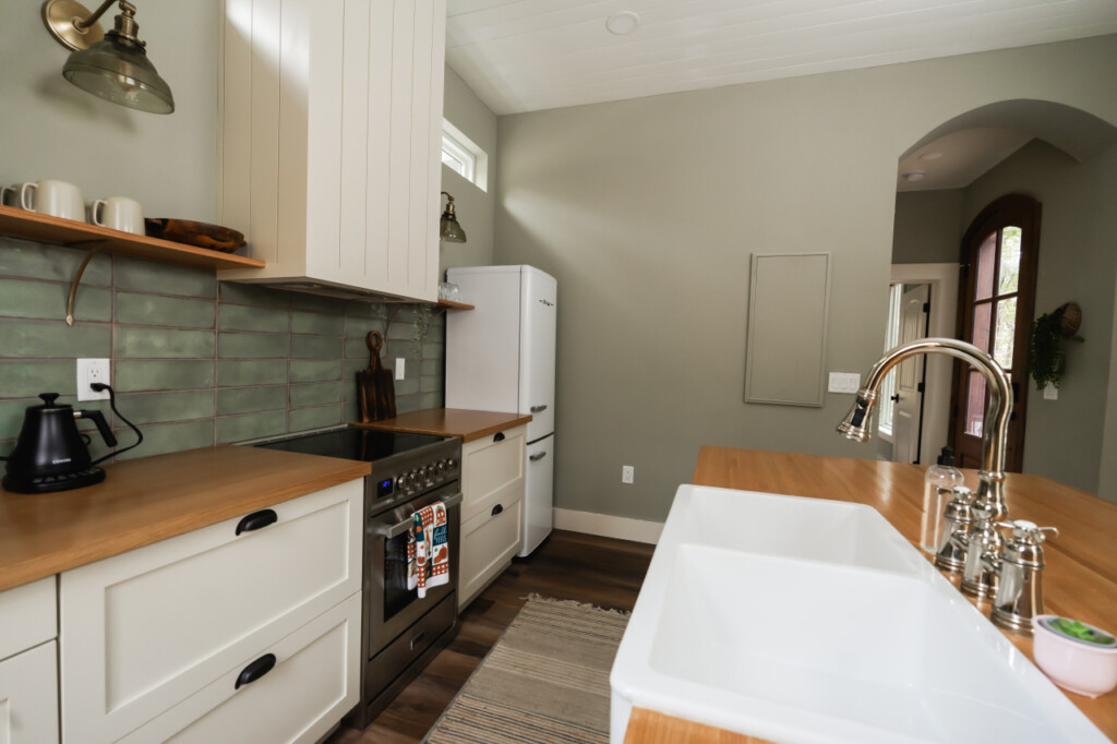 4668e927884537a0fec860f457edcac90c82192f1a92604eaf0086c64cb6cf3c 7649bb5c88 v0 w1280xh0 rDEF.jpg