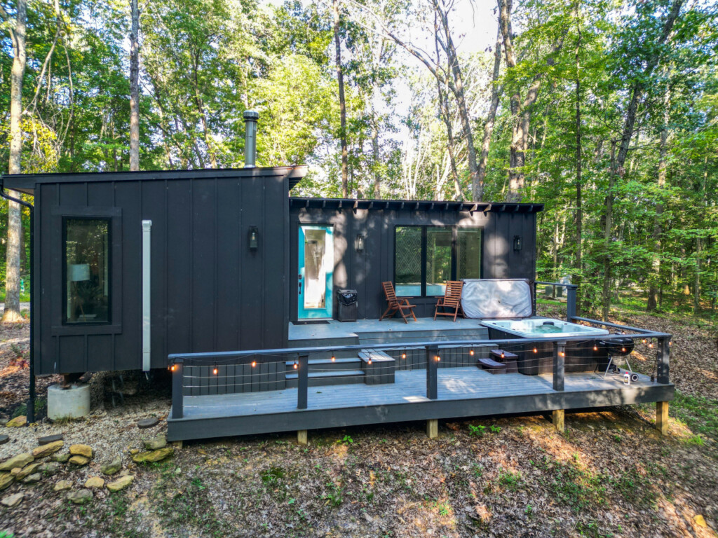 6cab3e3a8a13a258443fb22d96cf887b19ca28887306ab2ae12938ad379a4cef 640ab3281a v0 w1280xh0 rDEF.jpg